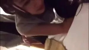 Η MILF Bridgette B κλέβει και μοιράζεται το BF με την Derza
