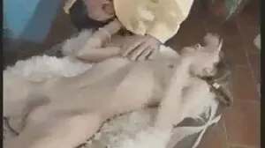 Η Kelsi Monroe χρειάζεται έναν χοντρό μπαμπά να σηκώσει τον κώλο της