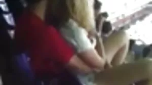 Ακόμα ένας ηλίθιος παγιδευμένος και σκασμένος - Busty Stepmoms