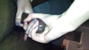 Η Plumpy Stepmommy Dee βοηθάει τον Idiot θετό γιο