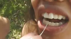 ANAL4K: Πολυάριθμες κρέμες πρωκτού που στάζουν μέσα στην Kiki Klout στο PornHD