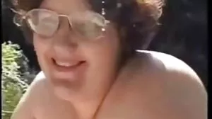 Λεσβία Fanny Footing με SexBombs στρατιωτικού βαθμού